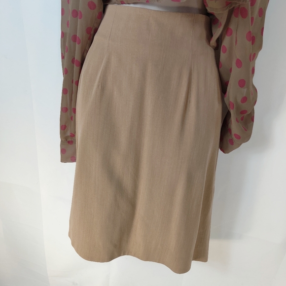 Ann Klein Collection‎ tan skirt size 10 - Picture 1 of 7
